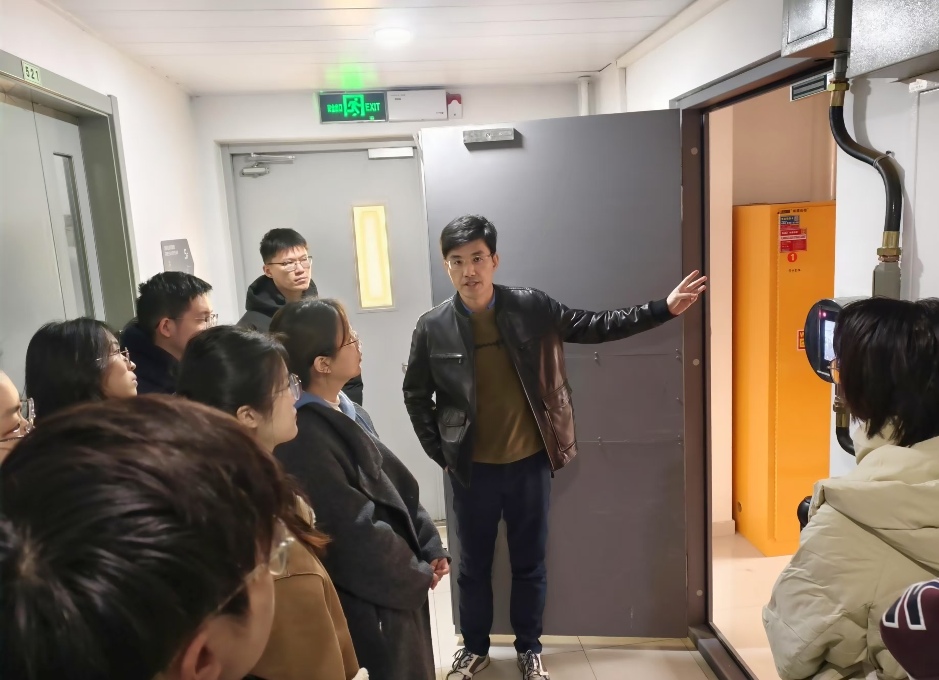 ea6334decc264e479015aabf2fbcfbad.jpg ea6334decc264e479015aabf2fbcfbad.jpg