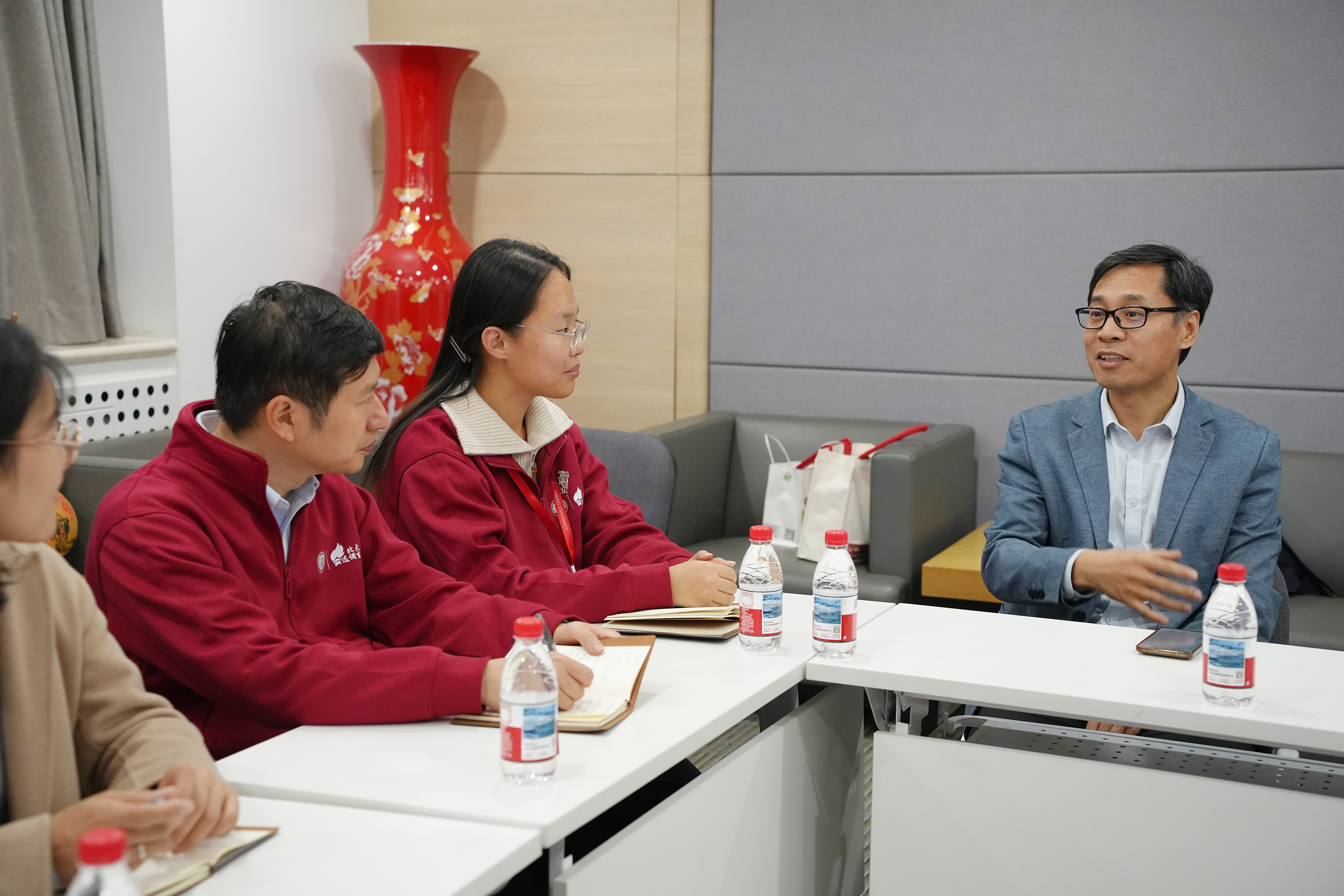 472f9f378f02433e889b5d7028d60fbd.jpg 472f9f378f02433e889b5d7028d60fbd.jpg