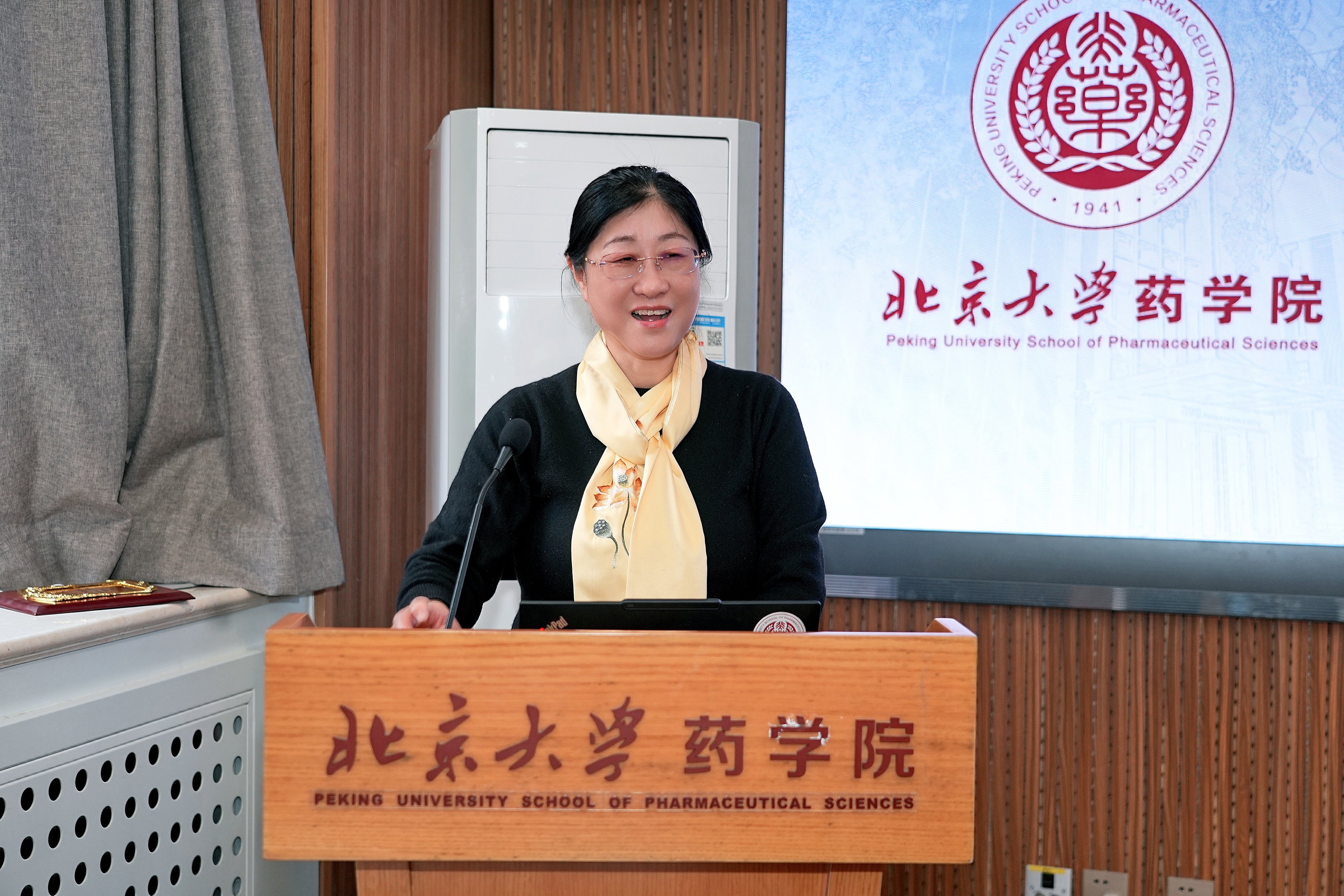 520bb8eb0fa7493ba60bc47d1438e1dc.jpg 520bb8eb0fa7493ba60bc47d1438e1dc.jpg